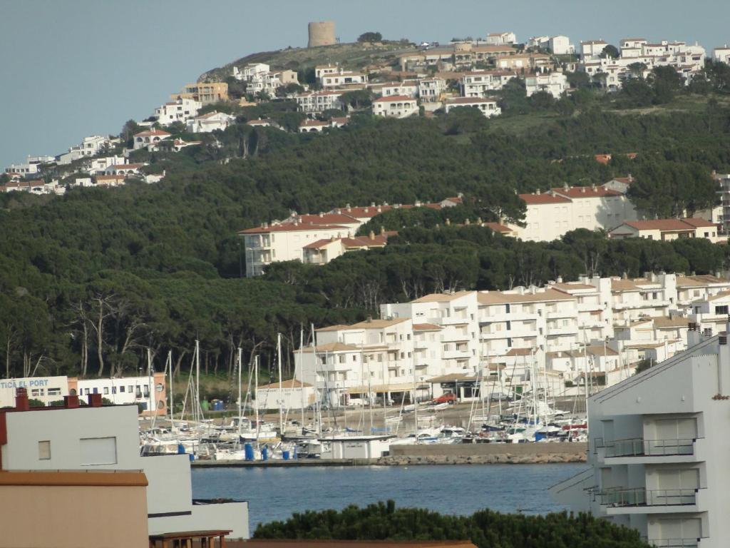 Hostal La Vinya Hotel L' Escala Exterior foto